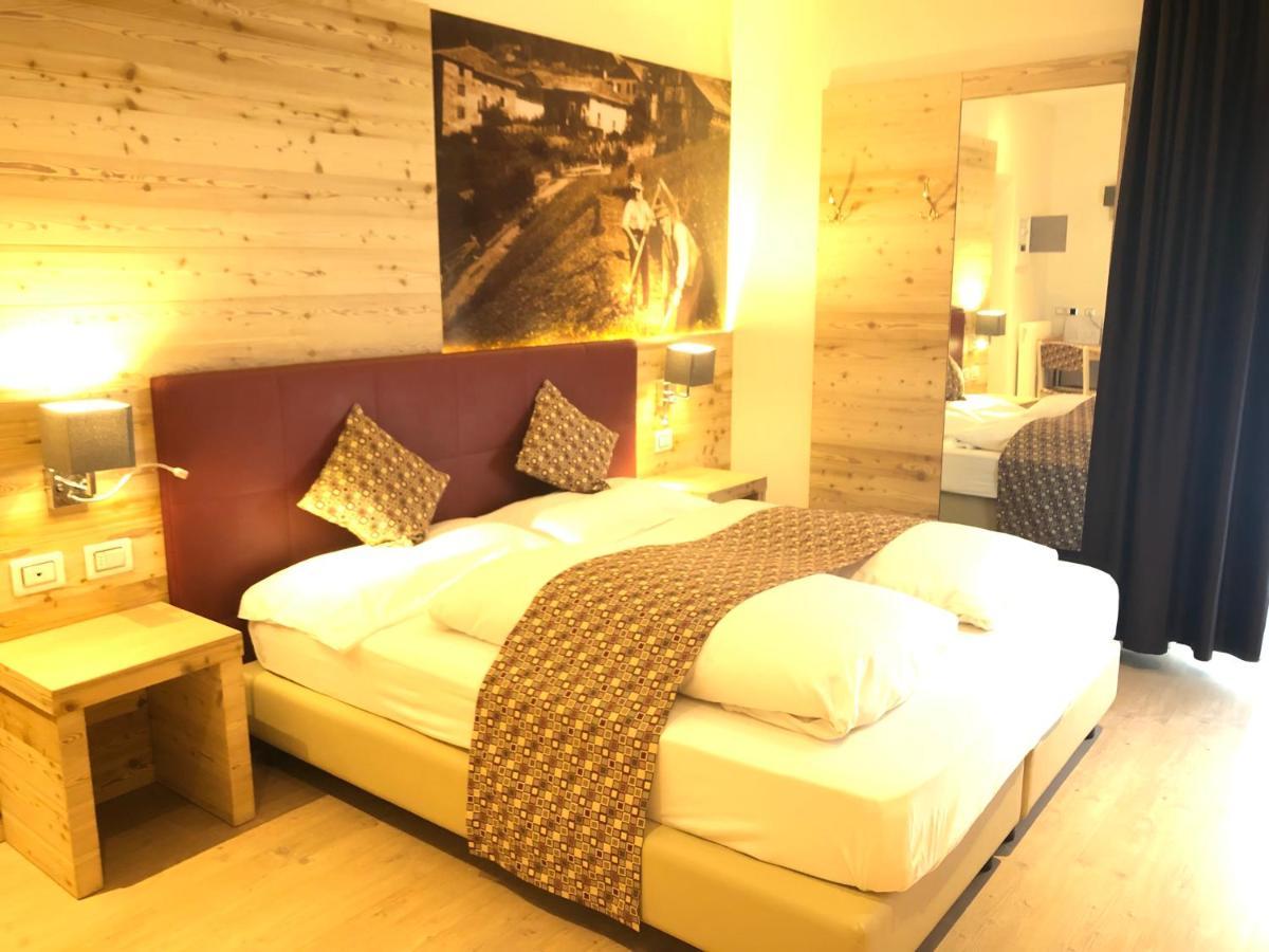 Hotel Eccher 3 Stelle Superior 메차나 외부 사진